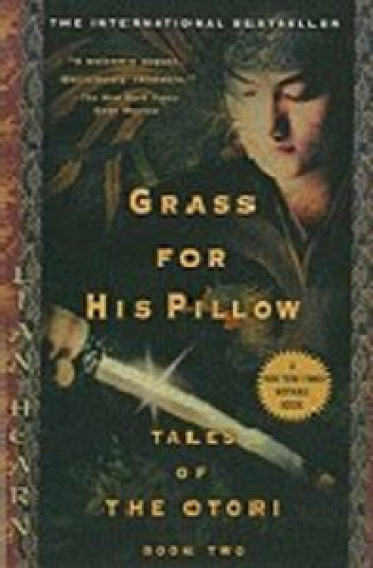 Grass For His Pillow Libro